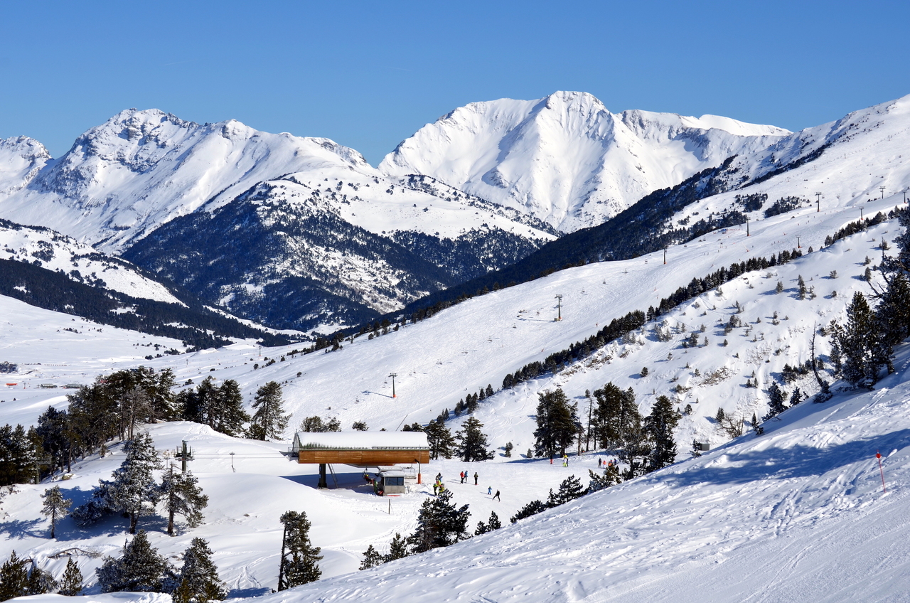 Baqueira prevé abrir la temporada de invierno la primera semana de diciembre